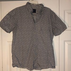 American Eagle Outfitters Botton up